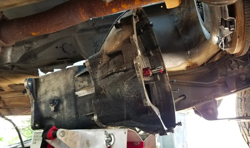 Illustration for article titled How I Rebuilt My Jeep Truck's Transmission In My Kitchen For Under $150